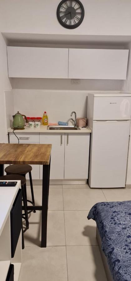 דירת חדר יפה ונעימה באיזור פסטורלי ושקט Appartement Zikhron Ya'akov Buitenkant foto
