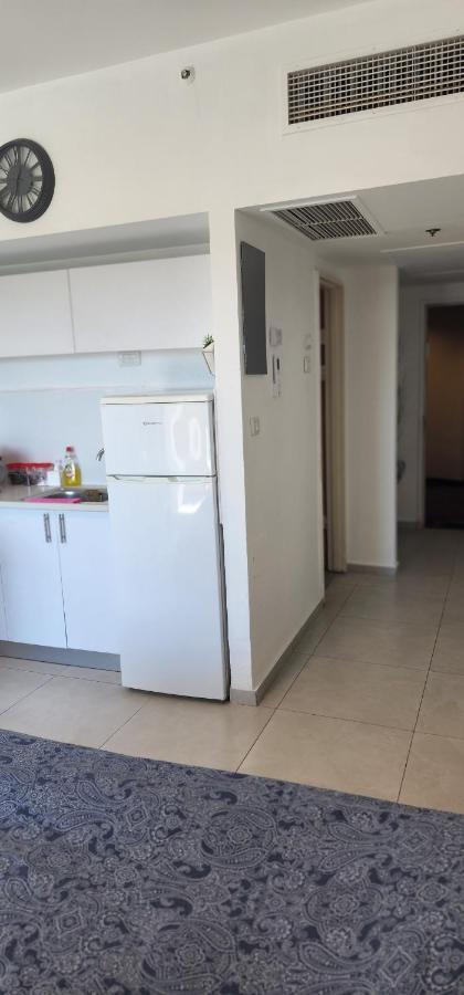 דירת חדר יפה ונעימה באיזור פסטורלי ושקט Appartement Zikhron Ya'akov Buitenkant foto
