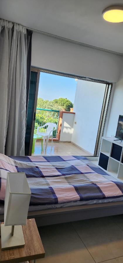 דירת חדר יפה ונעימה באיזור פסטורלי ושקט Appartement Zikhron Ya'akov Buitenkant foto